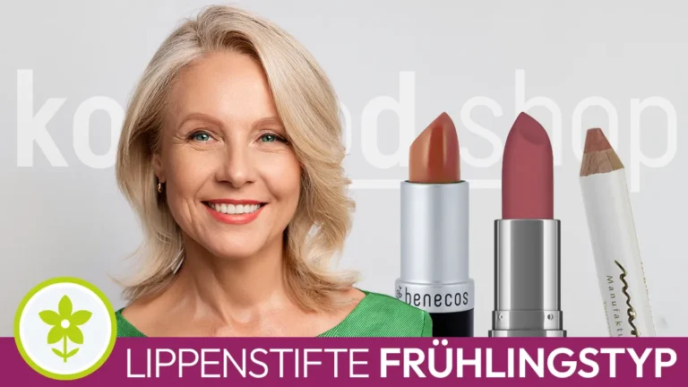 the portrait of a blonde woman with the typical facial features of a spring type next to three open lipsticks in suitable colours in front of the Komood symbol for the spring colour type and the inscription Lipsticks spring type